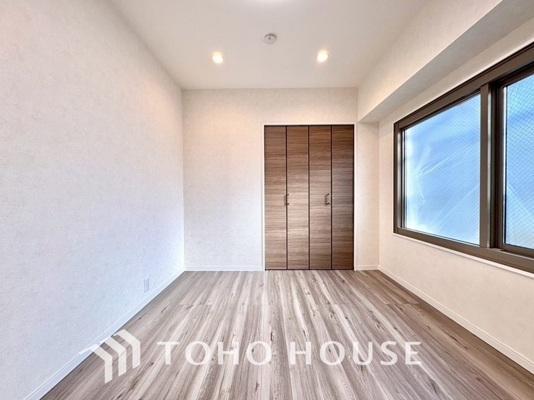 内装 【PRIVATE ROOM】◆属毛離裏◆子は父を手本とし、母に愛育されて成長する。家族の深い繋がり。いつまでも大切にしたい。