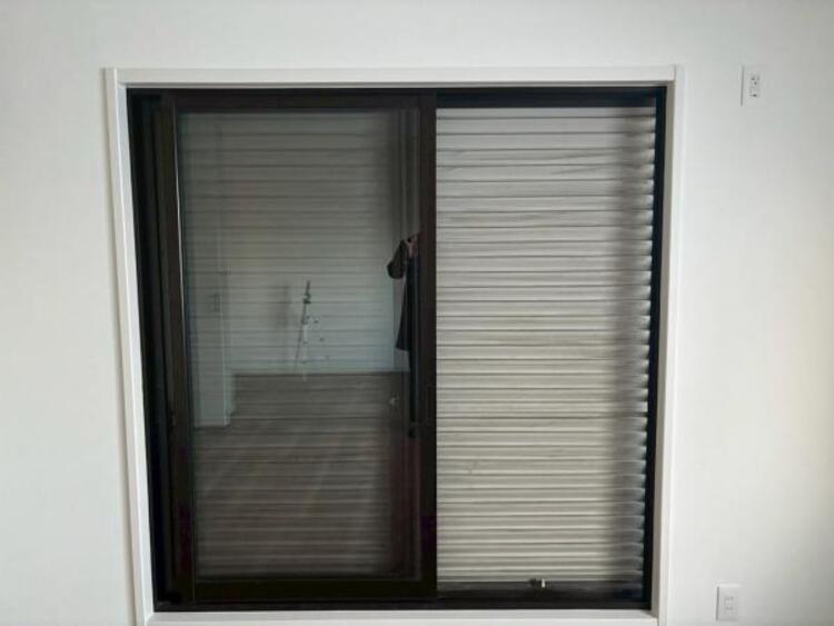 その他 雨戸シャッター　