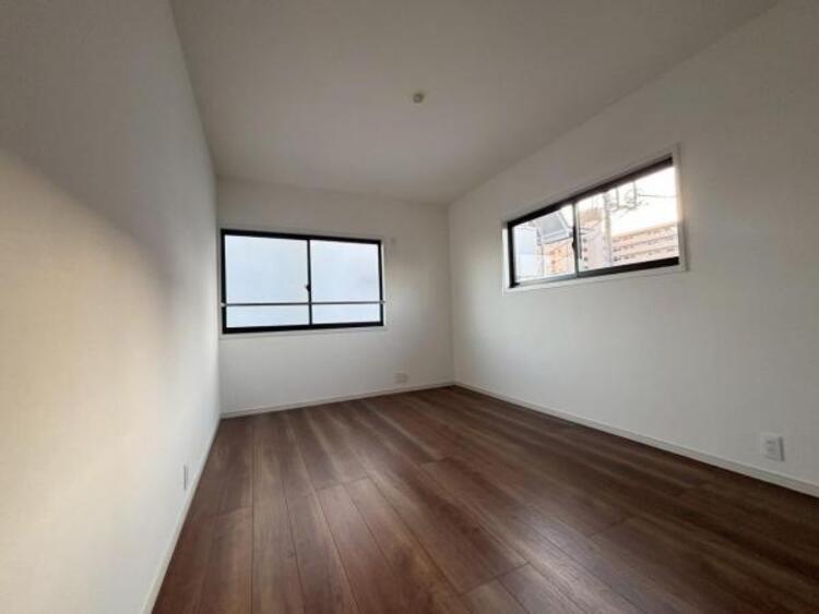 周辺 セブンイレブン 日野大坂上店迄250ｍ