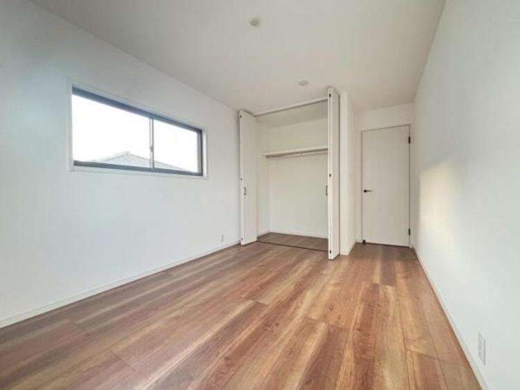 周辺 日野市立大坂上中学校迄330ｍ