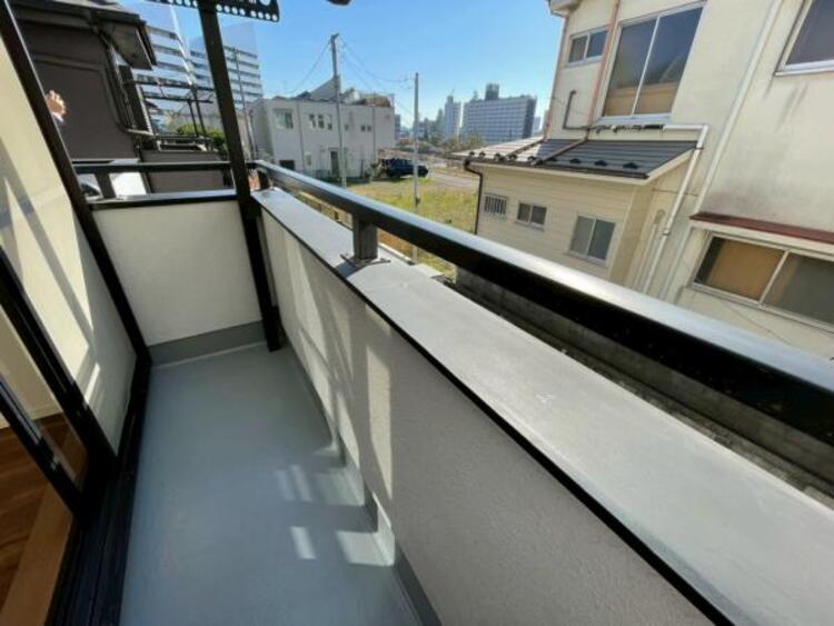 バルコニー 【2025年12月撮影】