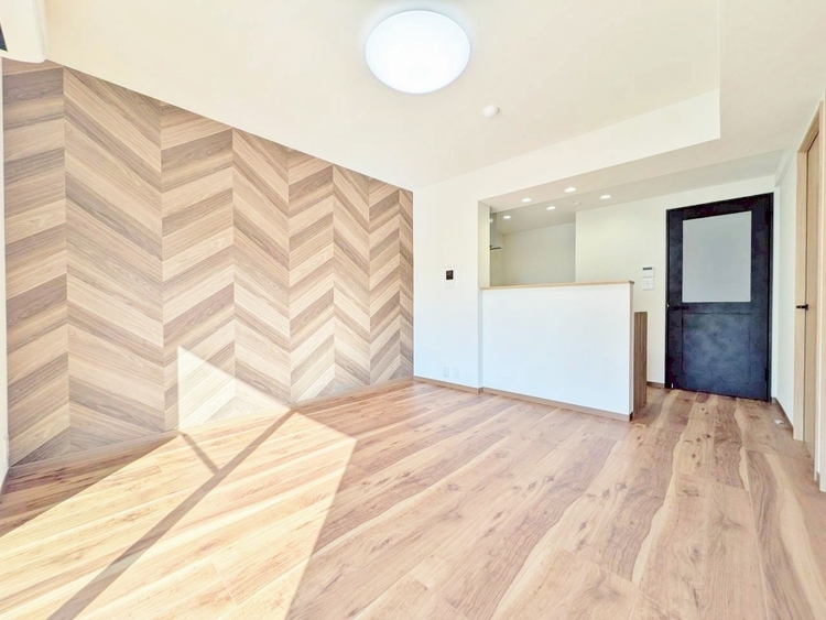 居間 飾り過ぎないシンプルな内装と偏り過ぎないデザインで統一しました。