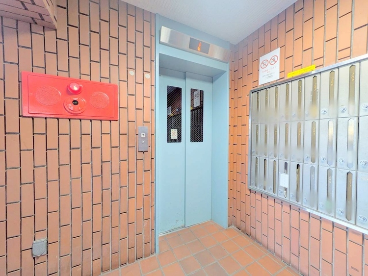 その他 エレベーターの管理も、きちんと行き届いてます。