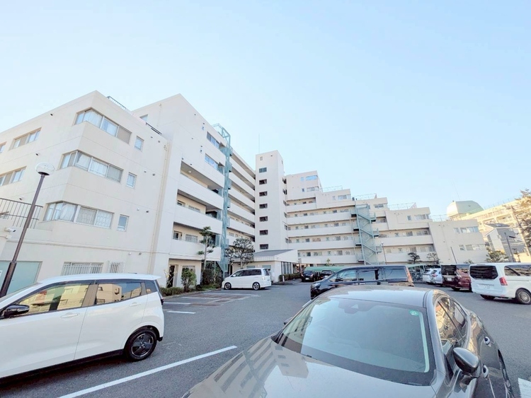 外観 ライフプランニングからローンまで、一貫してご説明させていただきます。お気軽にお問い合わせくださいませ。