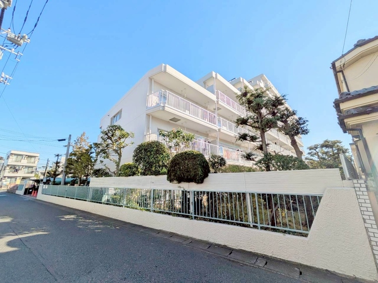 外観 現地に足をお運びいただいた際には、周辺散策などをお勧めいたします。