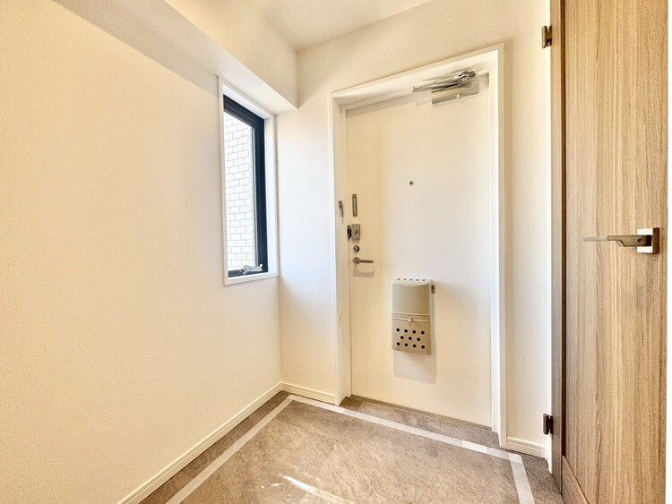 玄関 シューズボックスを完備した玄関です。