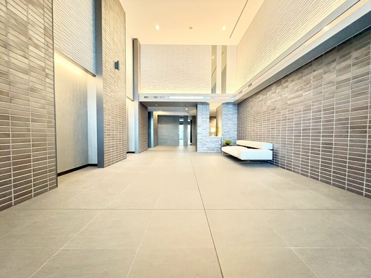 エントランス エントランスは、毎日の行き帰りで使う大事な空間です。