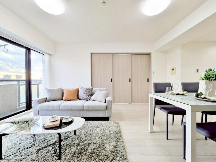 居間 過ごす時間が、たくさんの思い出として紡がれていく場所。