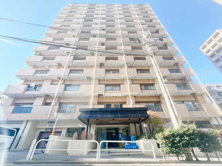 外観 資料には掲載していない情報が、現地にはたくさんあります。是非一度、現地をご確認ください。