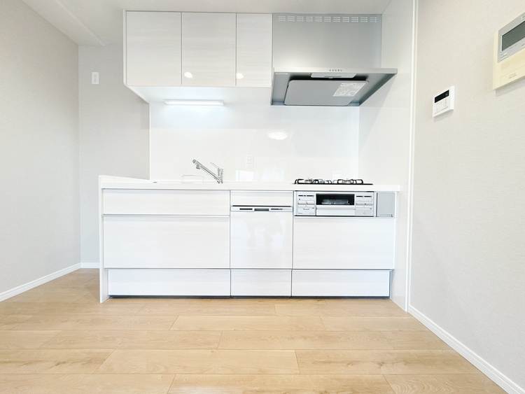 キッチン 洗練されたスタイリッシュなデザイン性と使いやすさを備えた仕様。