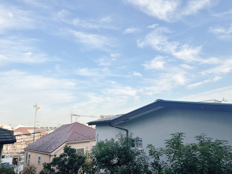 バルコニー 頬をなでる、優しい風を感じることが出来ます。