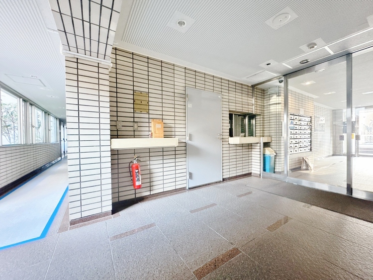 エントランス エントランスは、毎日の行き帰りで使う大事な空間です。