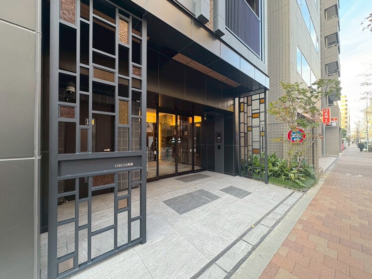 エントランス 外と内をつなぐエントランスは、まさに顔となる場所。