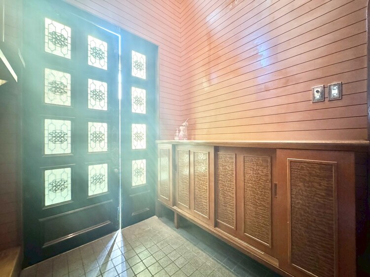 玄関 シューズボックスを完備した玄関です。