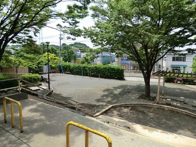 周辺 駒岡内町公園	295m