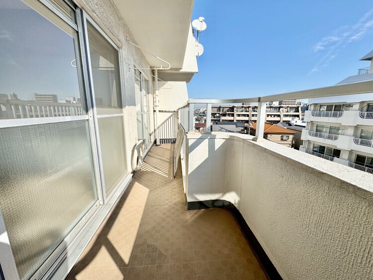 その他 朝の澄んだ空気や、夕方に吹く清々しい風を感じられるバルコニー。