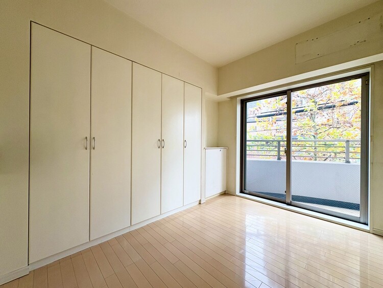 その他 清かで艶やかな時間をもたらしてくれる室内です。