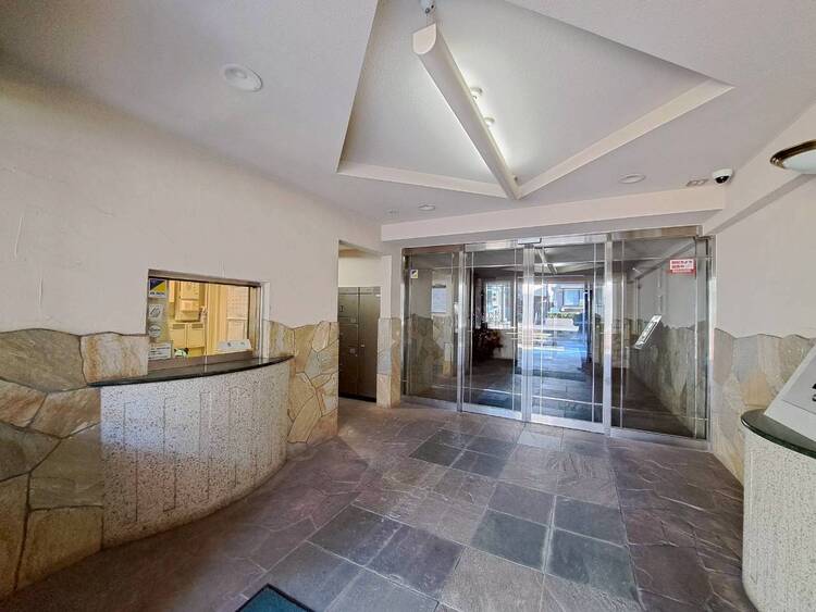 その他 館内は静寂な中が保たれており、管理が行き届いている印象を受けました。