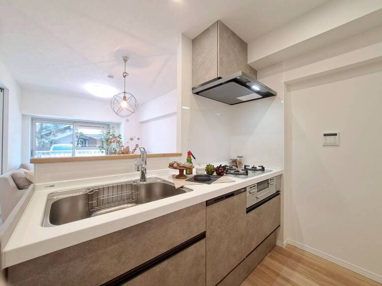 その他 開放感のあるキッチンスペース。調理をしながら、会話も弾みそうですね。