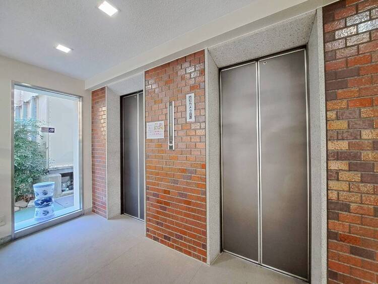 その他 エレベーター完備のため荷物が多くなっても安心。