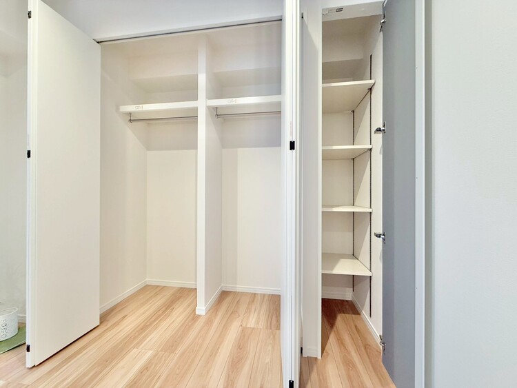 その他 収納スペースが付いていて、お部屋を広く使っていただけます。