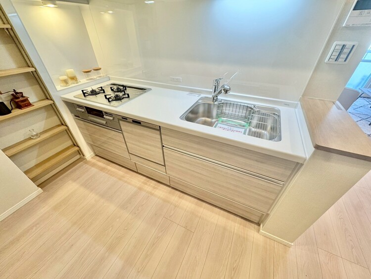 その他 開放感のあるキッチンスペース。調理をしながら、会話も弾みそうですね。