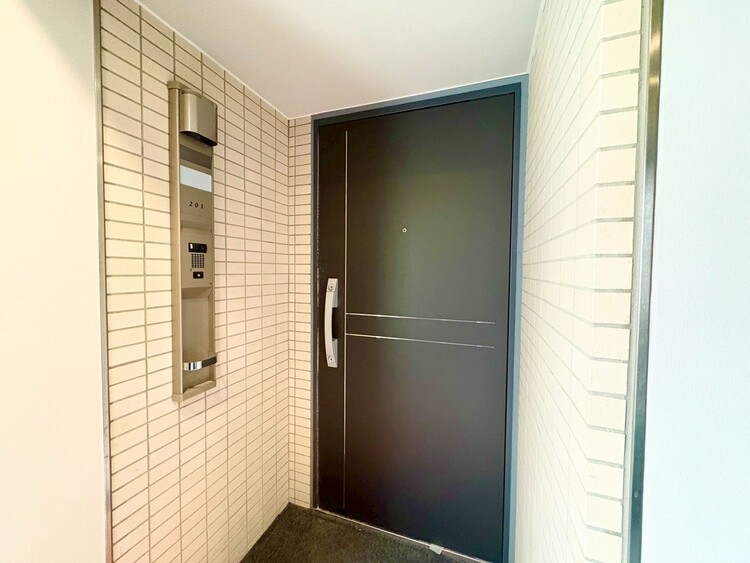 その他 清潔感のある落ち着いた雰囲気の玄関です。