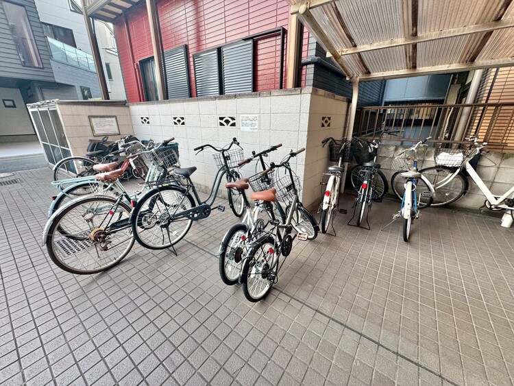 その他 駐輪場も綺麗に整頓されています。※空き状況は都度ご確認下さい。