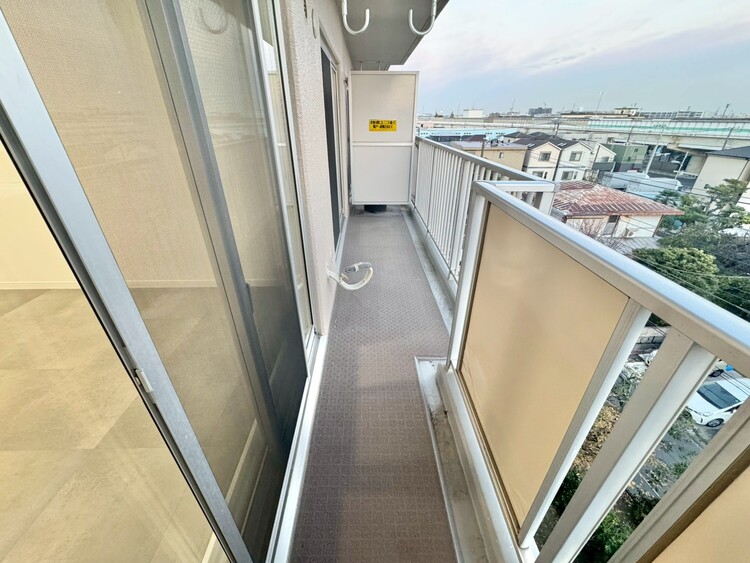 その他 朝の澄んだ空気や、夕方に吹く清々しい風を感じられるバルコニー。