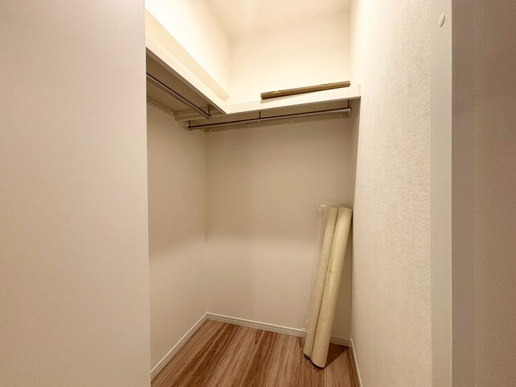 その他 収納スペースが付いていて、お部屋を広く使っていただけます。