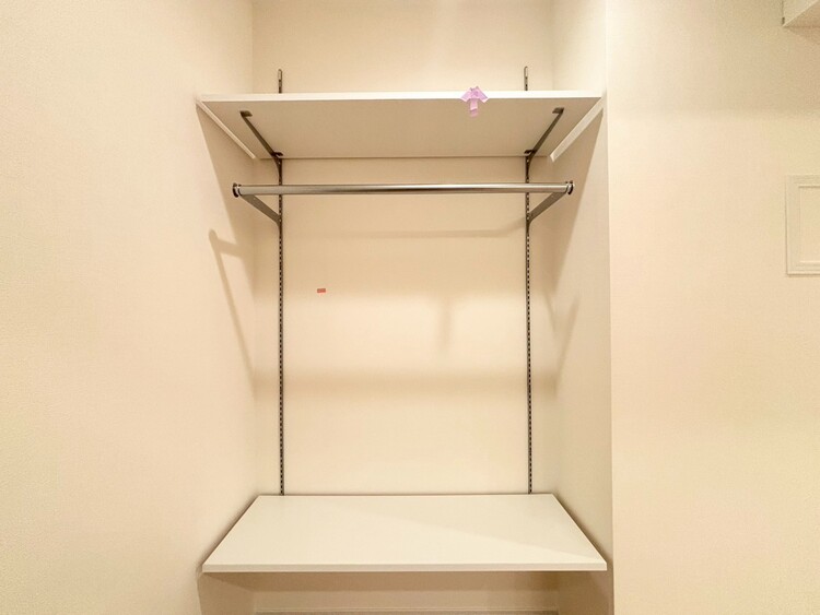 その他 家電やスーツケース、ストック品など何でも片付く嬉しい空間です。