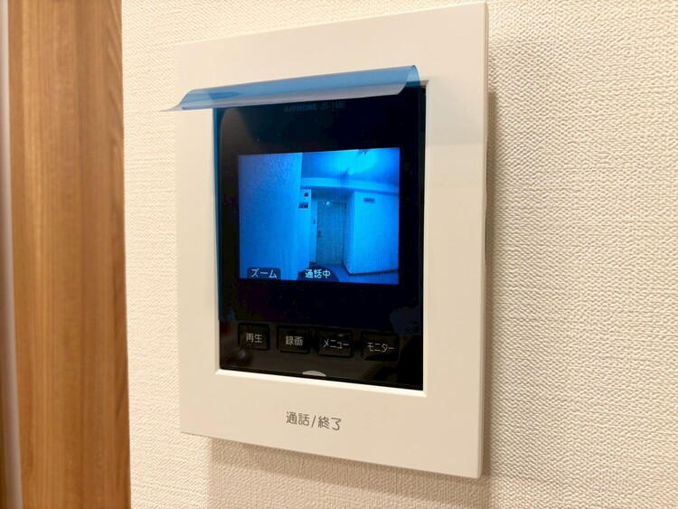 その他 誰が来てもわかる様にモニター付きインターホンを設置。