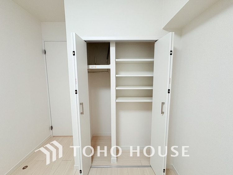 収納 居室　収納