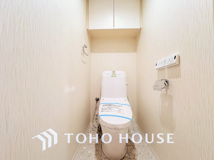 トイレ トイレには快適な温水洗浄便座付