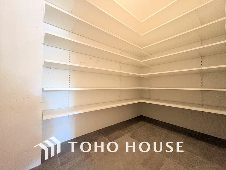 収納 大容量のSICを完備。お履物の多い方でも安心の収納量ですね