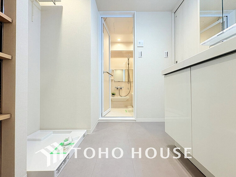 洗面 清潔感のある脱衣場