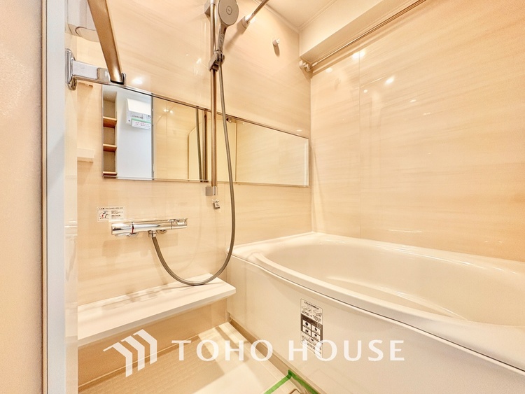 風呂 浴室は一日の疲れを癒す特別な空間。清潔感と快適性で心身ともにリフレッシュできます。