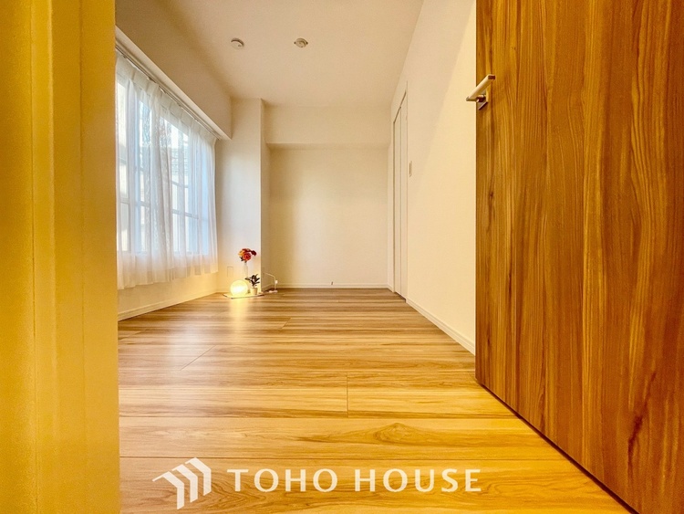 内装 【PRIVATE ROOM】◆属毛離裏◆子は父を手本とし、母に愛育されて成長する。家族の深い繋がり。いつまでも大切にしたい。