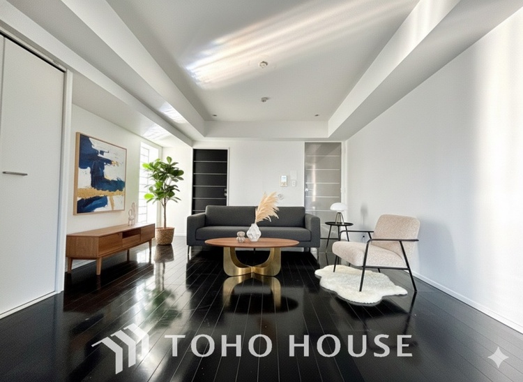 内装 ＊配置してある家具や小物はCGによるイメージ画像です。明るいリビングこそ居心地のいい暮らしが待っているのだと思う。