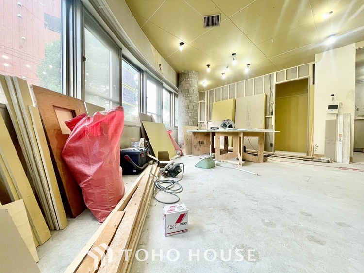 内装 《改装中》【LIVING】◆家族◆愛する家族を一目で見渡せる。家族が集う空間。永遠に続く幸せな毎日を、ここで。