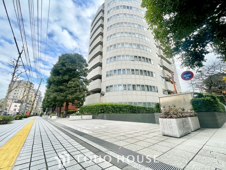 外観 【LIVING】◆Sunshine◆光が燦々と入り、いるだけで気持ちいい。「開放的でゆとりあるお部屋です。」