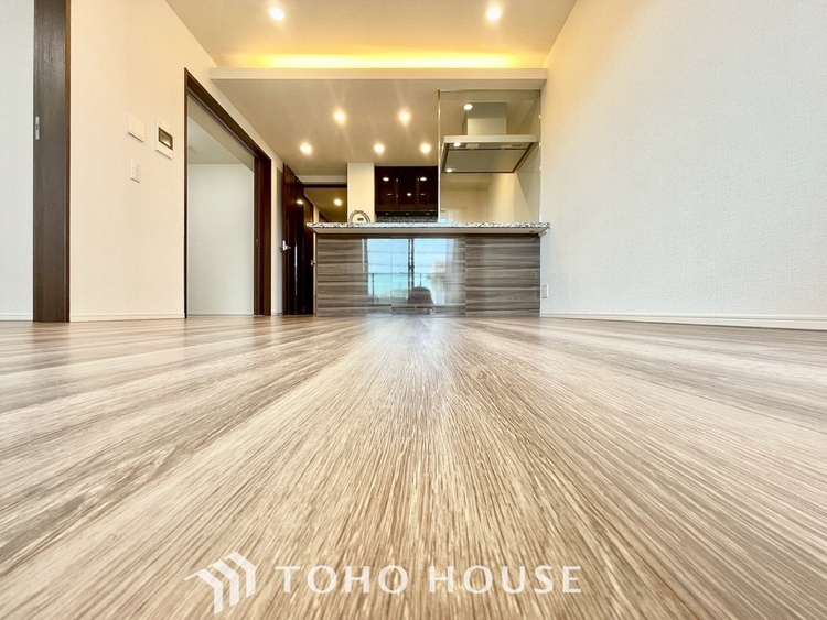 内装 【LIVING】◆家族◆愛する家族を一目で見渡せる。家族が集う空間。永遠に続く幸せな毎日を、ここで。