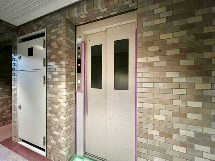 その他 エレベーター完備のため荷物が多くなっても安心。