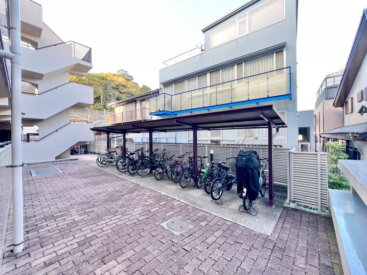 その他 駐輪場も綺麗に整頓されています。※空き状況は都度ご確認下さい。