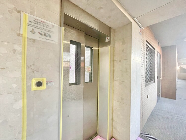 その他 エレベーター完備のため荷物が多くなっても安心。