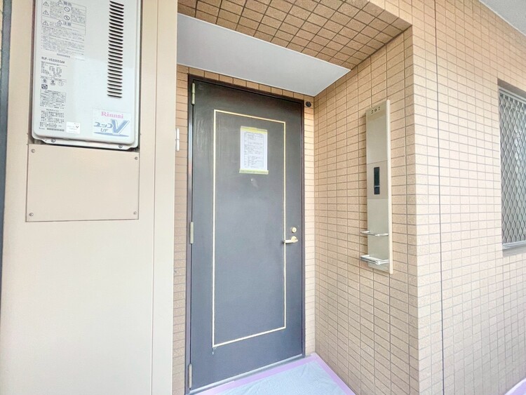 その他 清潔感のある落ち着いた雰囲気の玄関です。