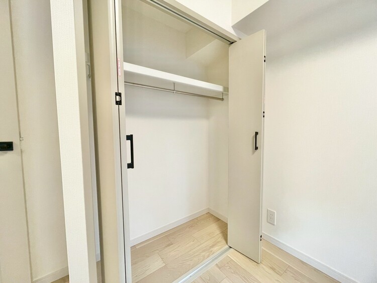 その他 家電やスーツケース、ストック品など何でも片付く嬉しい空間です。