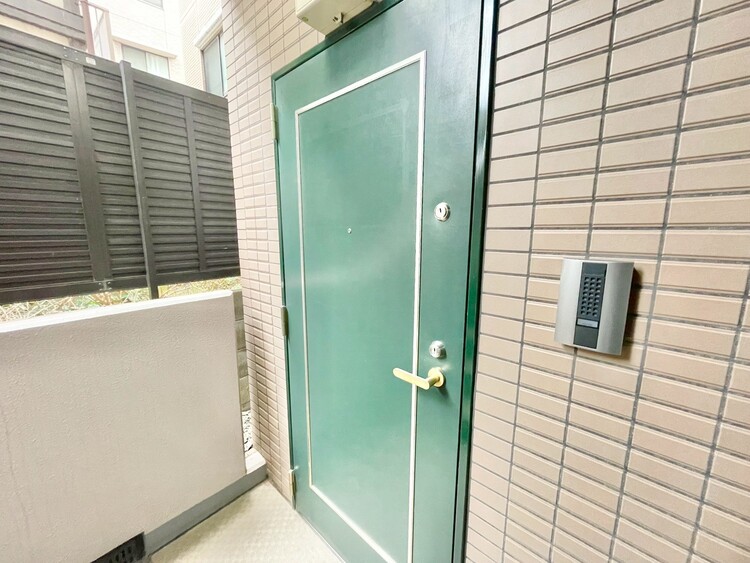 その他 清潔感のある落ち着いた雰囲気の玄関です。