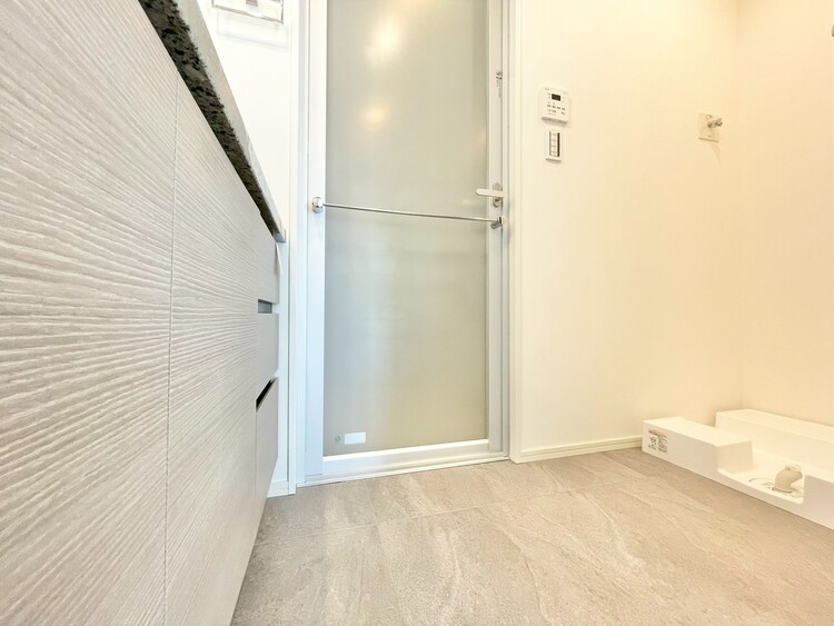 洗面 十分な広さの脱衣所。