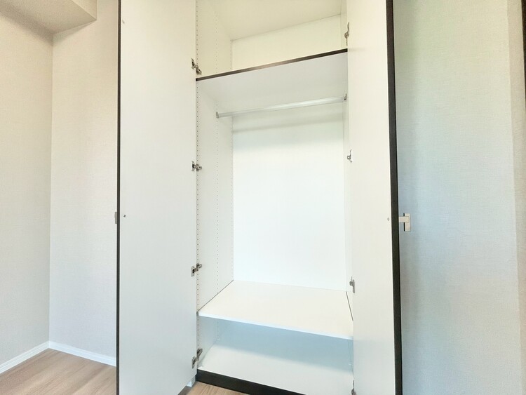 その他 家電やスーツケース、ストック品など何でも片付く嬉しい空間です。